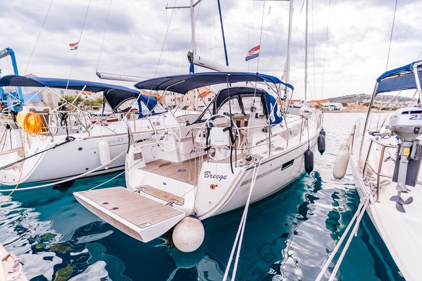 Bavaria Yachtbau 37 Flinx