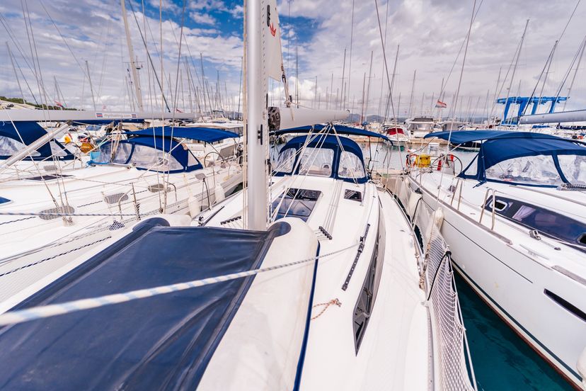 Bavaria Yachtbau 37 Flinx
