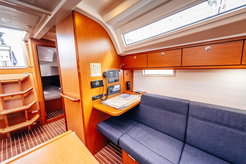 Bavaria Yachtbau 37 Flinx