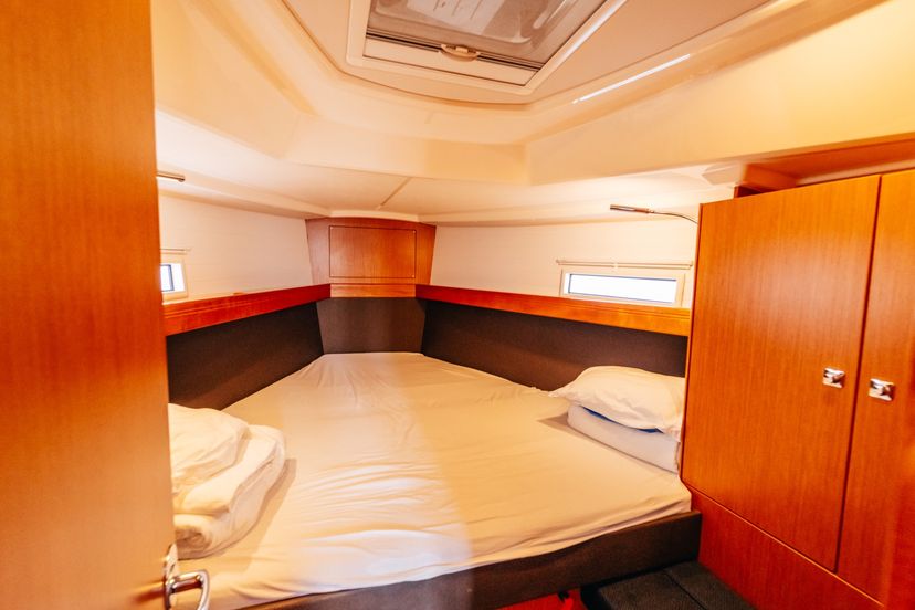 Bavaria Yachtbau 37 Flinx