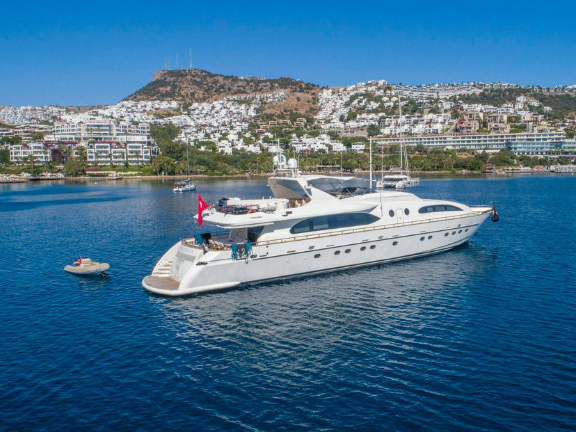 Falcon Yachts 11 Sanref
