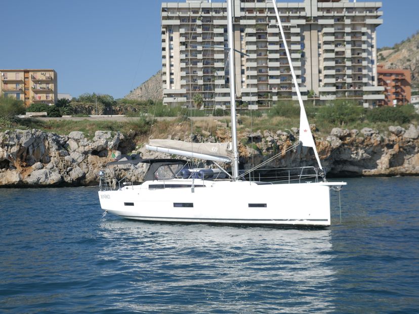Dufour Yachts 43 Bloody Mary