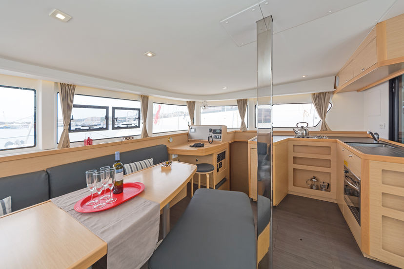 Lagoon 42 Breeze