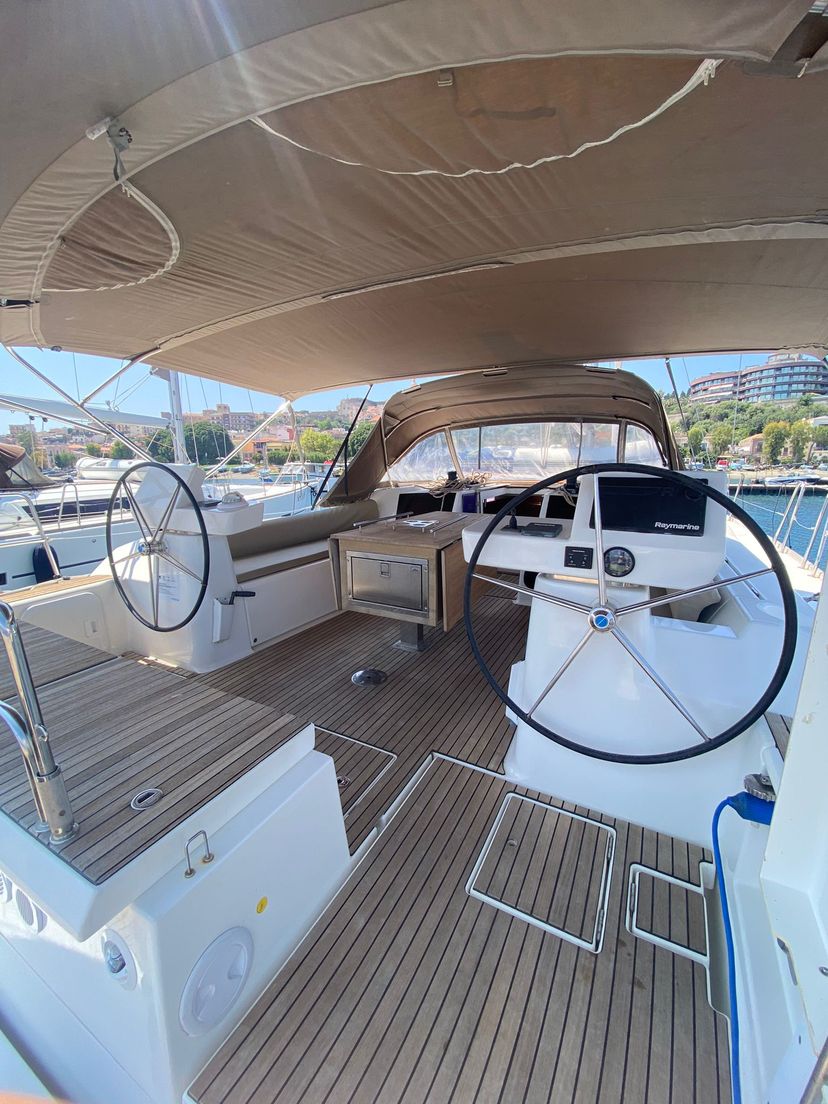 Dufour Yachts GRAND Moscow Mule 