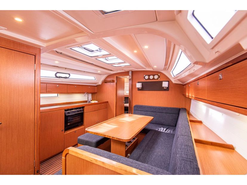 Bavaria Yachtbau CRUISER 41 Libeccio