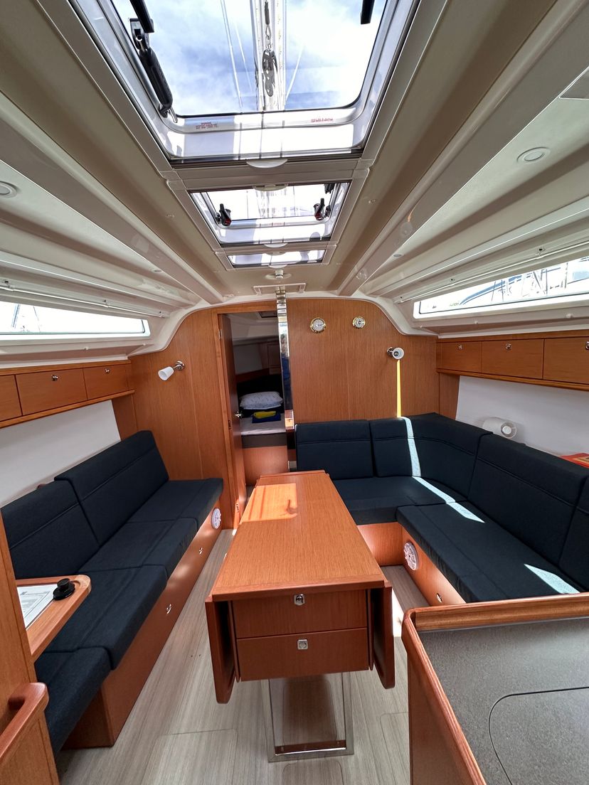 Bavaria Yachtbau 37 Crypto