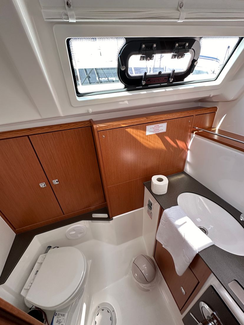 Bavaria Yachtbau 37 Crypto