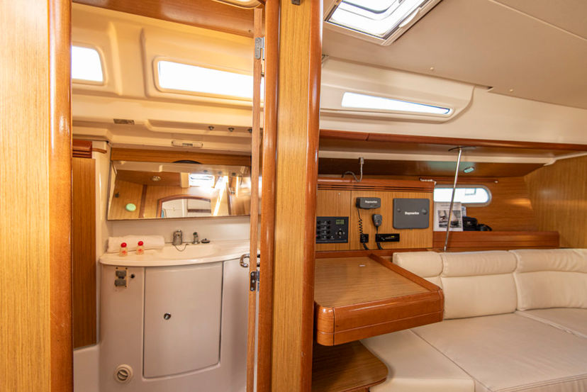 Jeanneau 42 Benoit