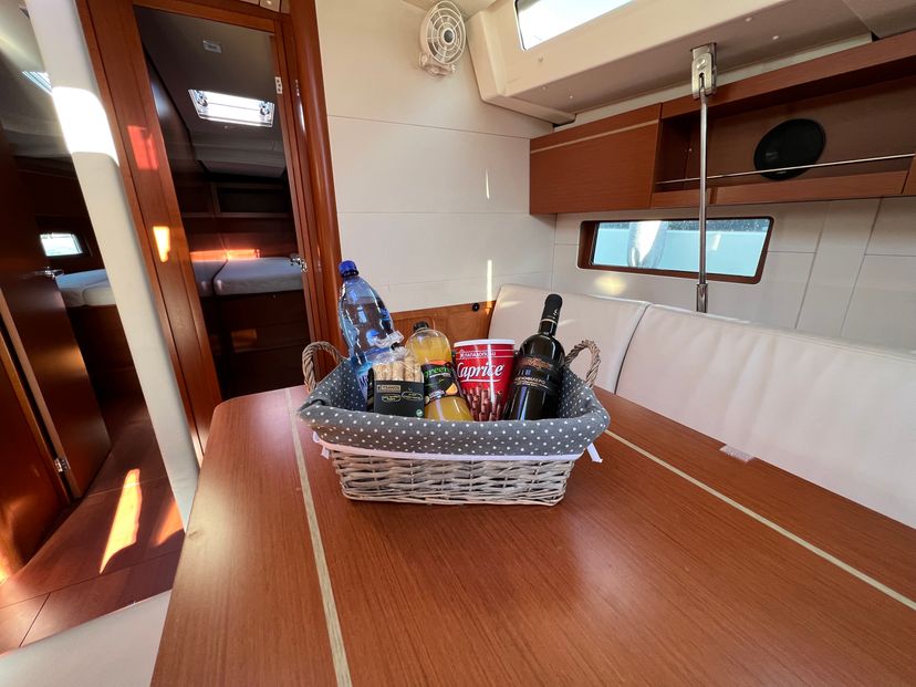 Beneteau OCEANIS 46.1 Ostria