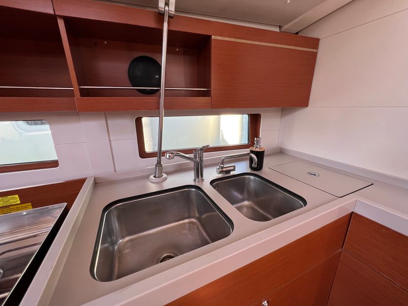 Beneteau OCEANIS 46.1 Ostria