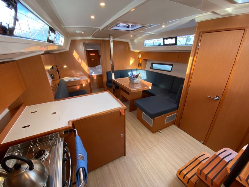 Bavaria Yachtbau C42 Aeolus