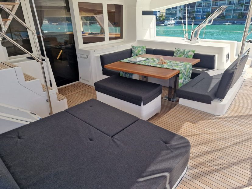 Lagoon 52 Takamaka