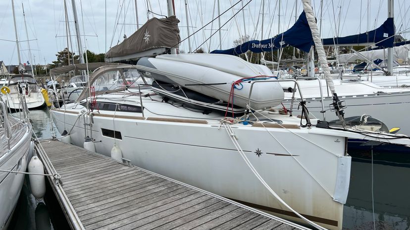 Jeanneau 49 Kashmir