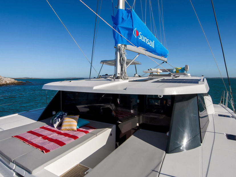 42 Sunsail 424/4/4 Premium