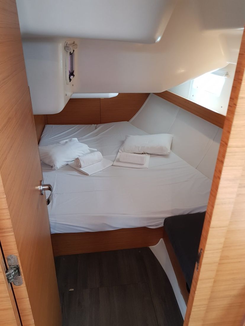 Elan 45 Lasta