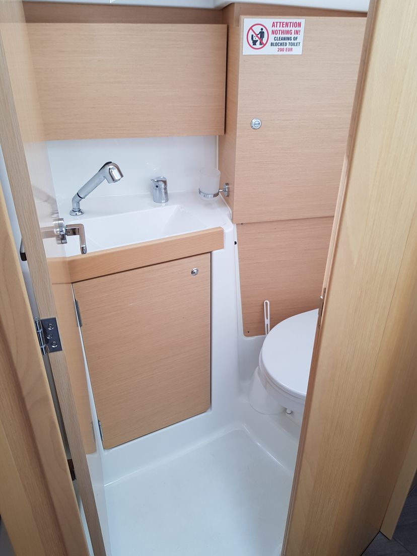 Beneteau OCEANIS 35.1 Kolibri