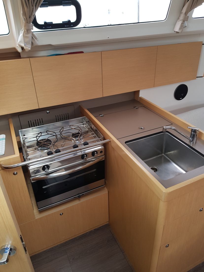 Beneteau OCEANIS 35.1 Kolibri