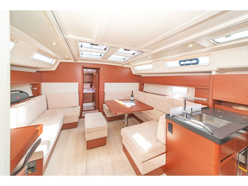 Hanse Yachts 45 C-YA