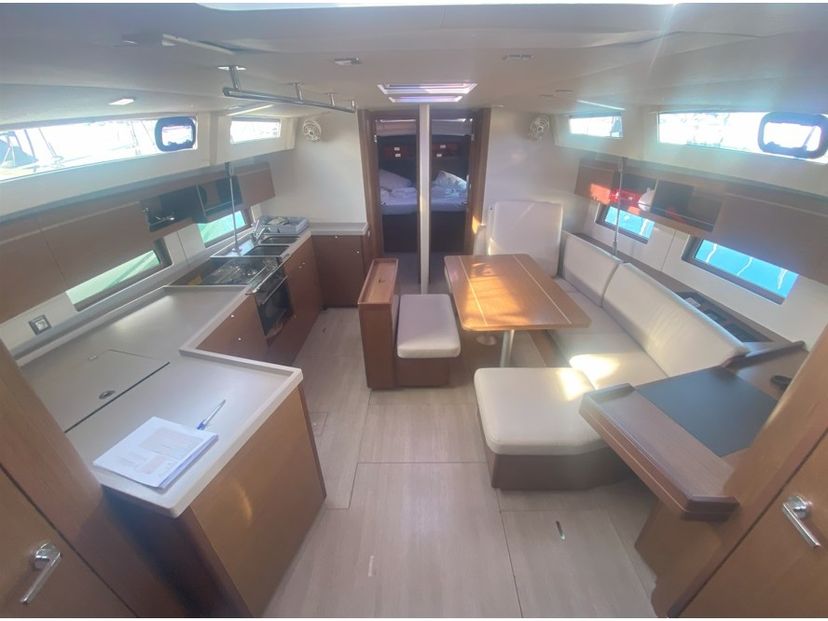 Beneteau OCEANIS 46.1 Glykeria 