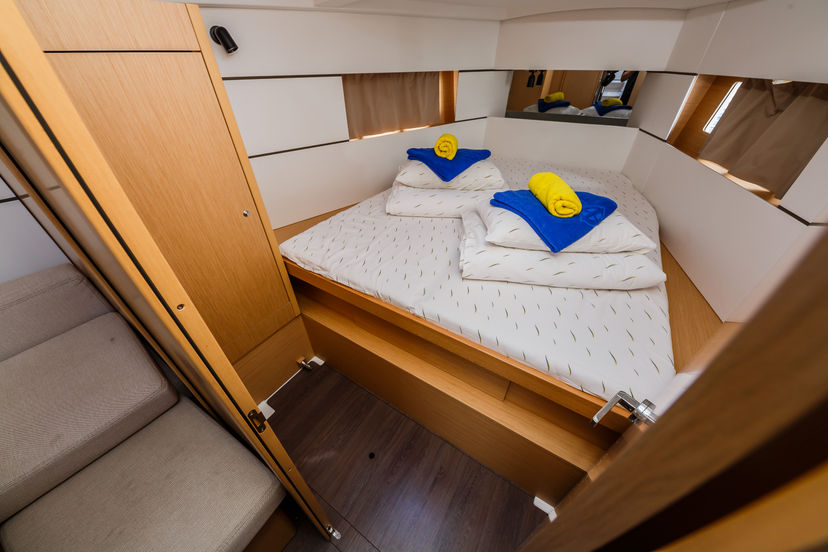 Beneteau 38 Obsession