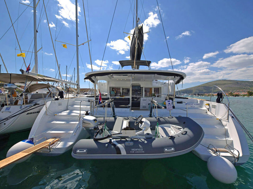 Lagoon 45 REGGAE POINT