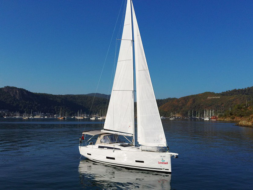 Dufour Yachts 39 La Luz