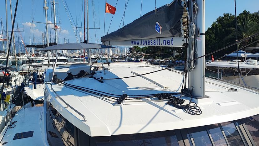 Fountaine Pajot 40 Blue Orion