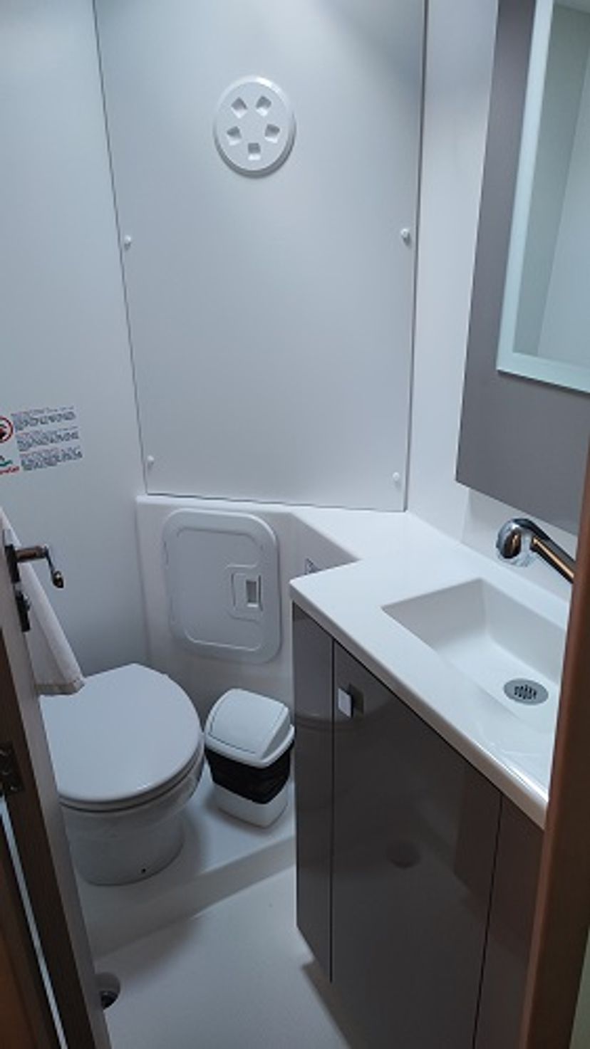 Fountaine Pajot 40 Blue Orion