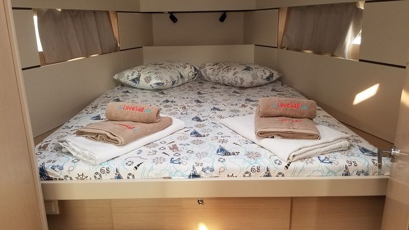 Beneteau 38 Rosa Bella