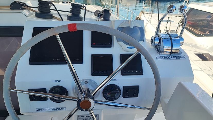 Fountaine Pajot 42 Reina