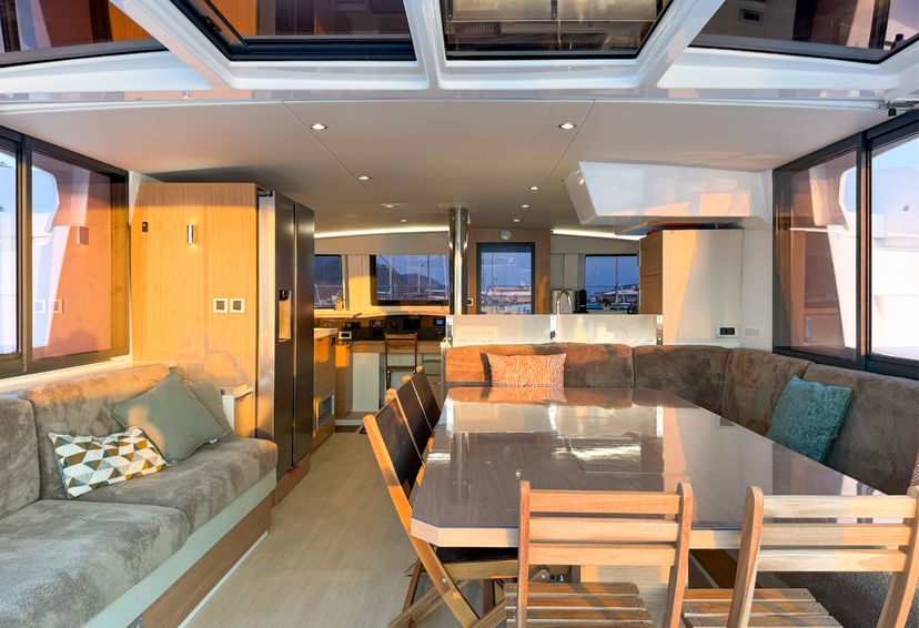 Bali Catamarans 4.8  Luna