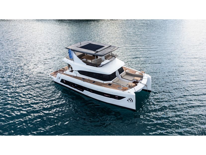 Aventura Catamarans 14 NYD'AMOUR II 