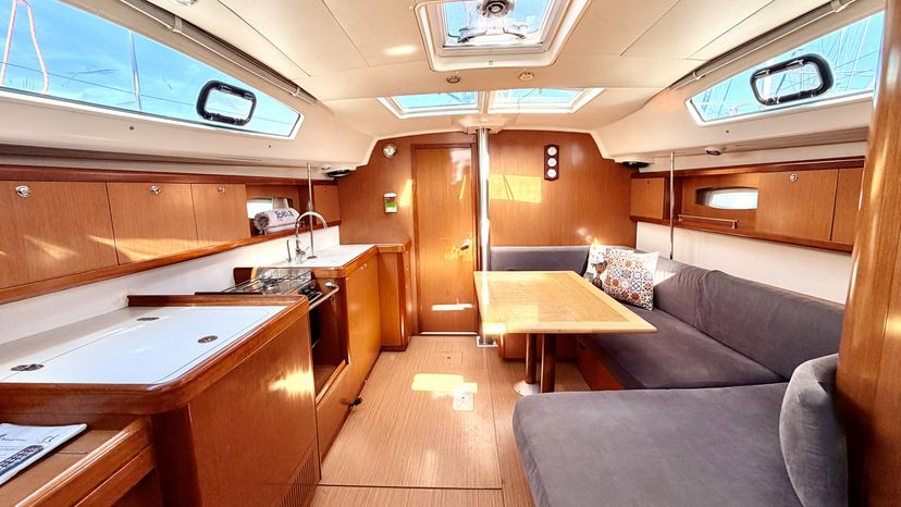 Beneteau 40 Classic