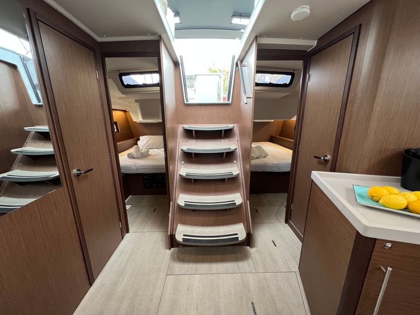 Beneteau OCEANIS 46.1 DREAM
