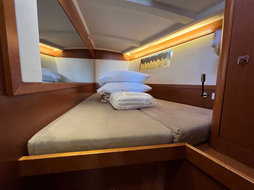 Beneteau OCEANIS 48 SKIRON