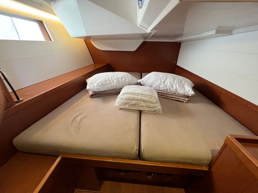 Beneteau OCEANIS 48 SKIRON