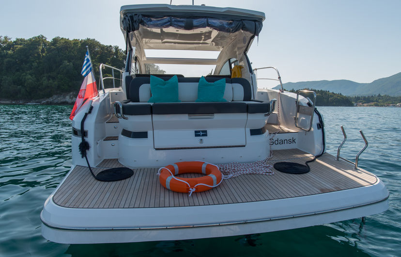 Bavaria Yachtbau R4 Sandy I 