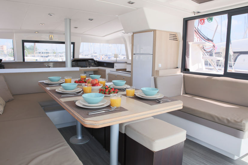 Bali Catamarans 4.1 ZIZI