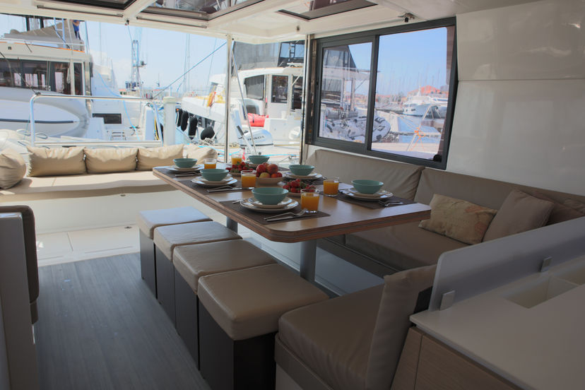 Bali Catamarans 4.1 ZIZI