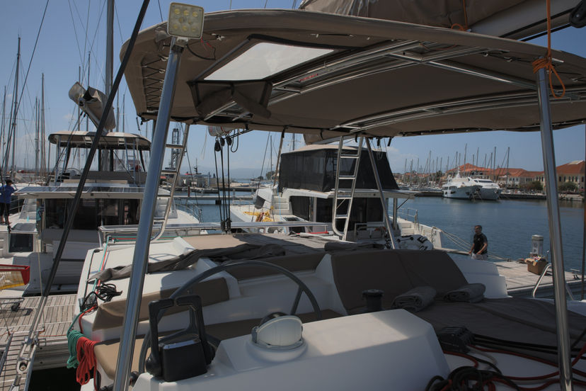 Bali Catamarans 4.1 ZIZI