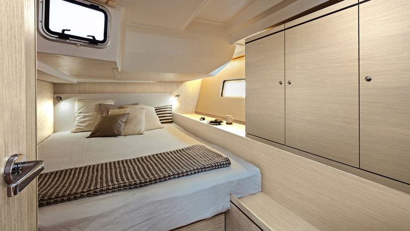 Beneteau OCEANIS 51.1 Sunsail 52.4 Classic