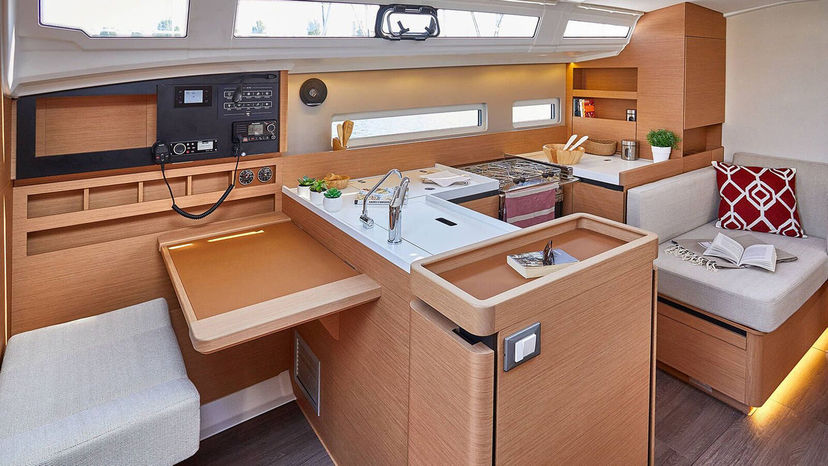 Jeanneau 410 Sunsail 410 Classic