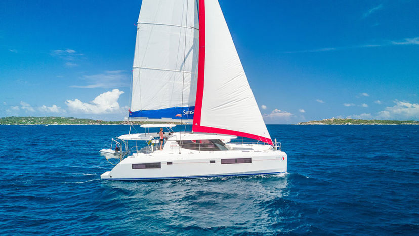 Leopard Catamarans 45 Sunsail 454 Classic