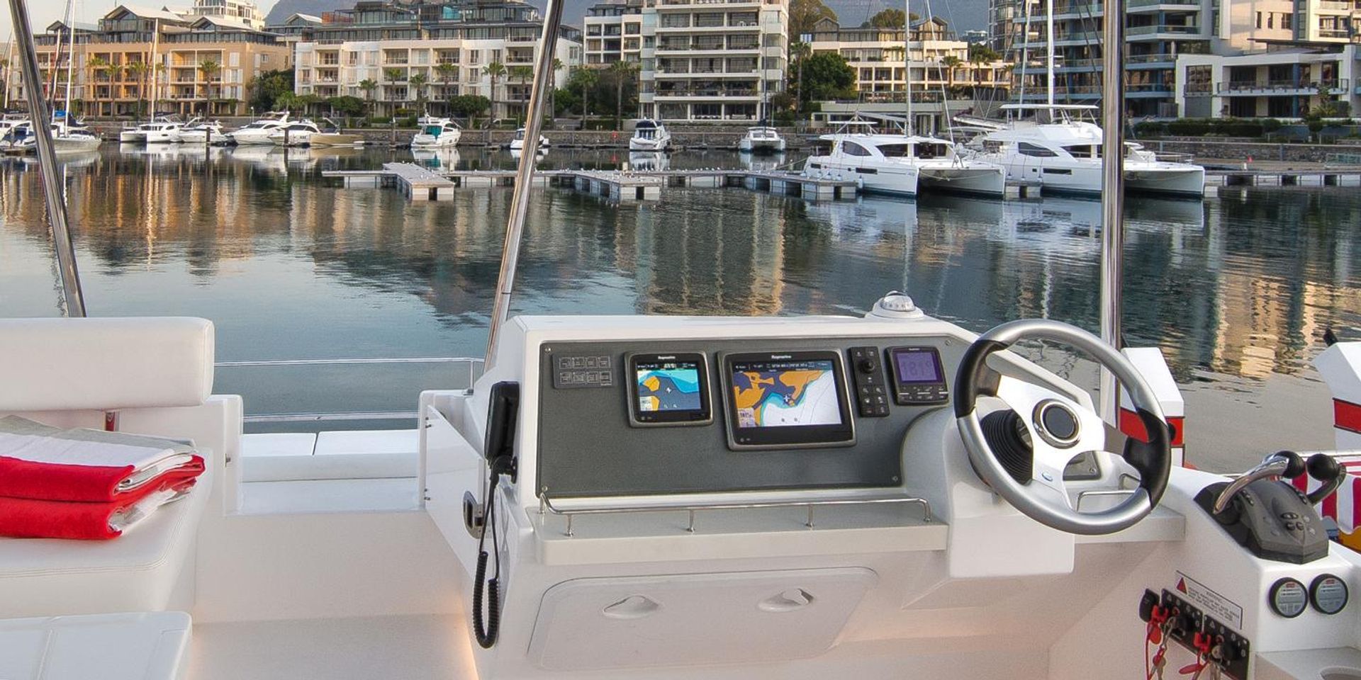 4614976500000102903_Moorings433PC_ext5.jpg