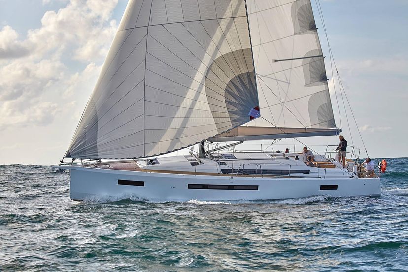 Jeanneau 49 Adamastos