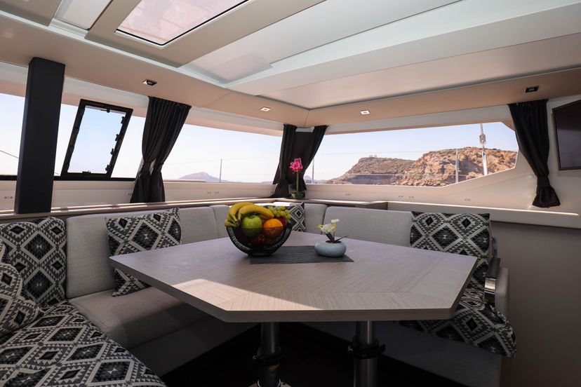 Fountaine Pajot 47 AQUARELLA
