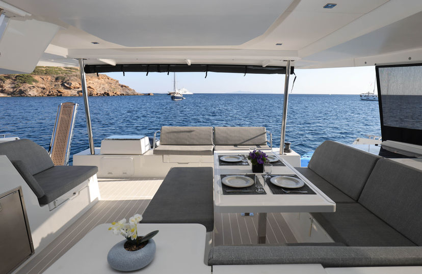 Fountaine Pajot 47 AQUARELLA