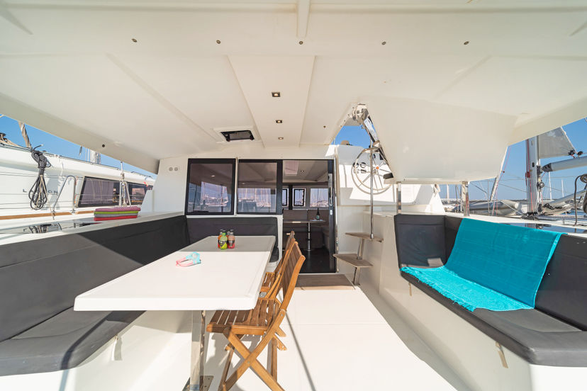 Fountaine Pajot 40 Fortuna