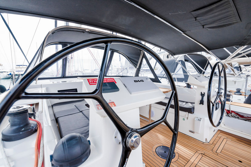 Bavaria Yachtbau 45 Midas