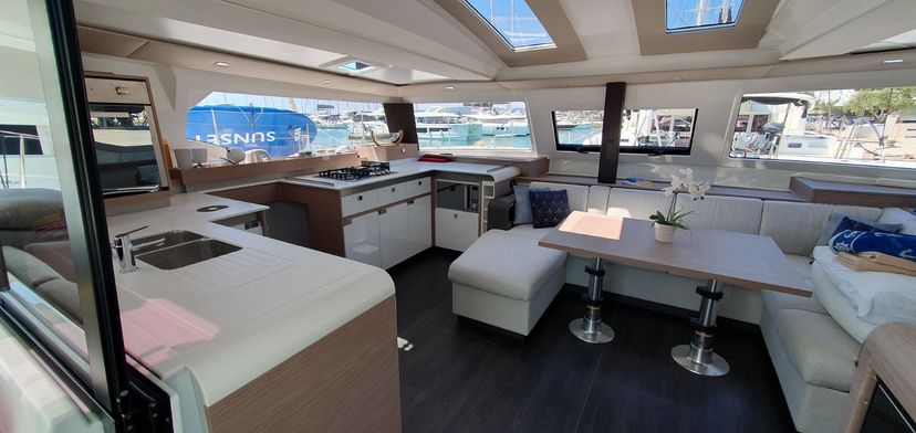 Fountaine Pajot 45 ADRIA BLUE